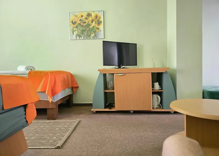 Promenade בית הארחה